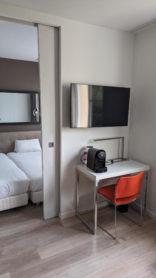 Disneyland Deluxe Flat, Outside Pool, Climatisation, 1 Min To Disney Parks Серри Экстерьер фото