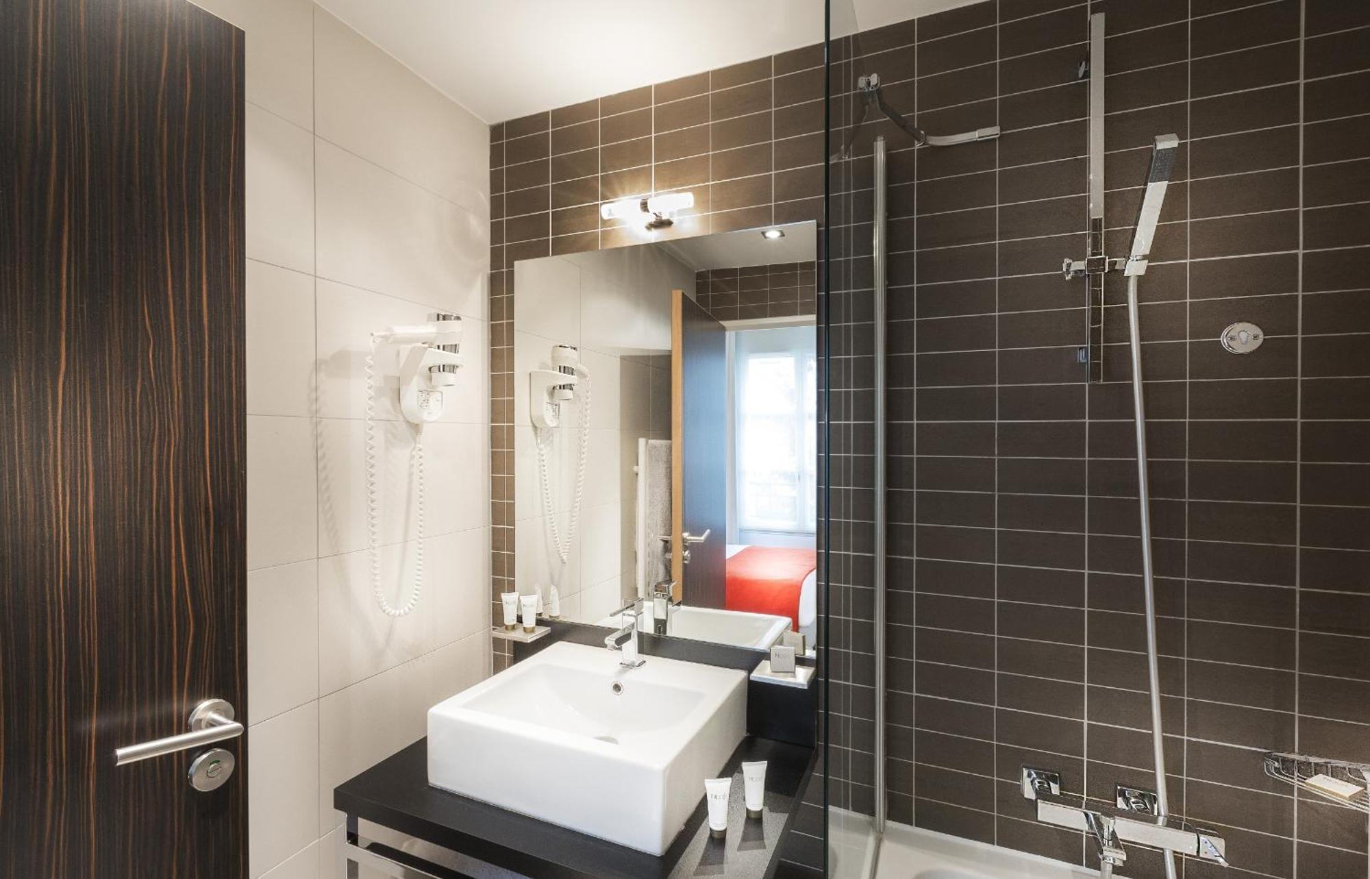 Disneyland Deluxe Flat, Outside Pool, Climatisation, 1 Min To Disney Parks Серри Экстерьер фото